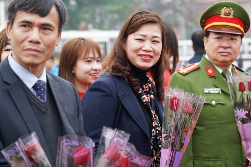 218 thanh niên huyện Đông Anh (Hà Nội) lên đường nhập ngũ 218 thanh niên huyện Đông Anh (Hà Nội) lên đường nhập ngũ