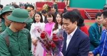 218 thanh niên huyện Đông Anh (Hà Nội) lên đường nhập ngũ