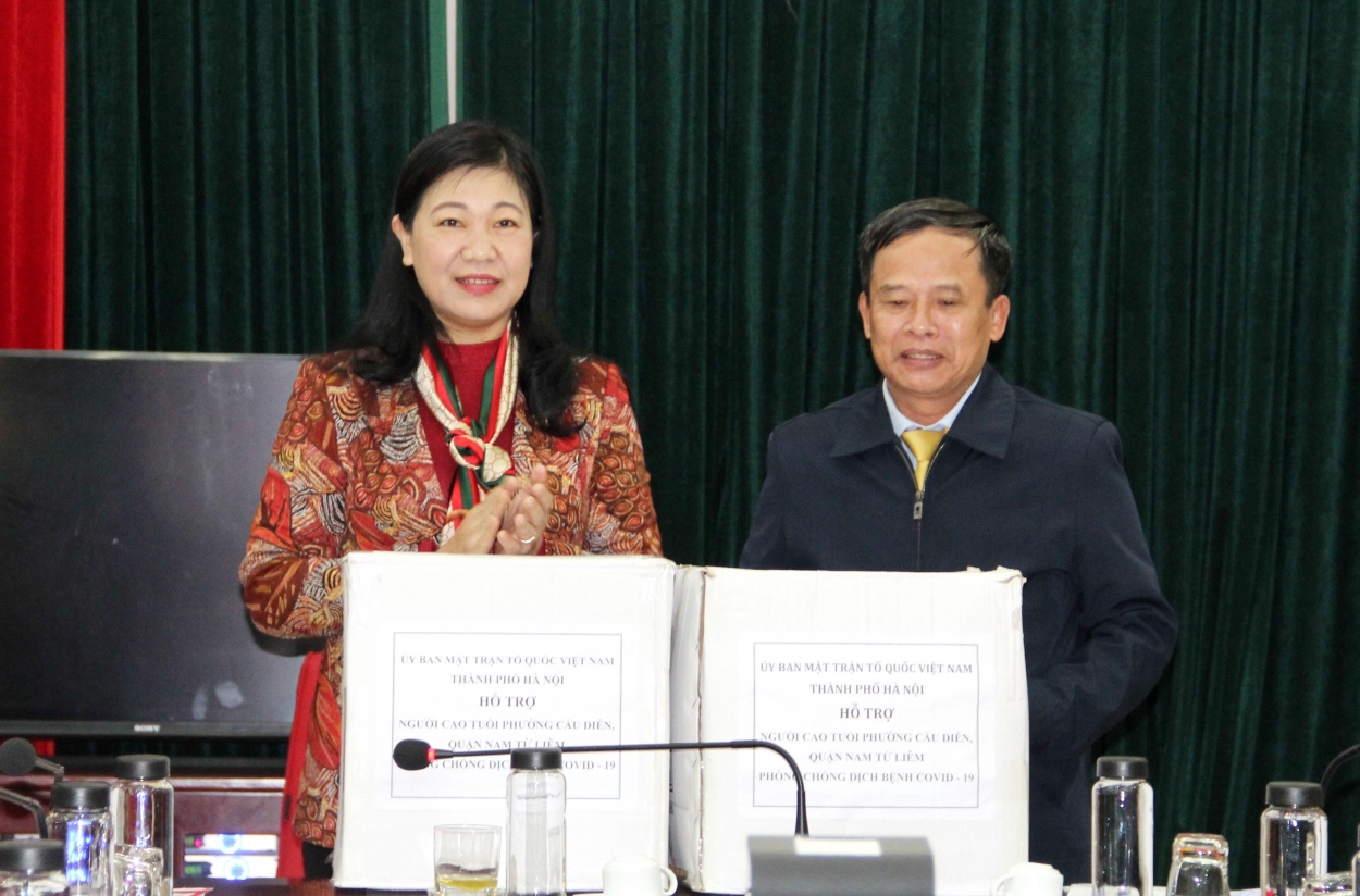 Từng nhà, từng người dân phải là chủ thể trực tiếp đẩy lùi dịch bệnh