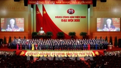 Ban Chấp hành Trung ương Đảng khóa XIII ra mắt Đại hội