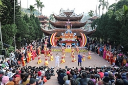 Lễ hội Chùa Hương năm 2021 tạm dừng