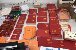 Bộ Công an bóc gỡ đường dây làm giả giấy tờ các loại, khám xét 3 đối tượng