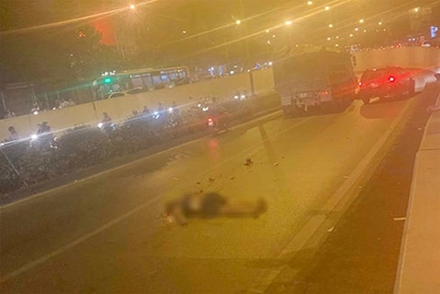 Người đàn ông tử vong tại chỗ khi bị tai nạn giao thông ở hầm chui Kim Liên (ảnh NDCC)