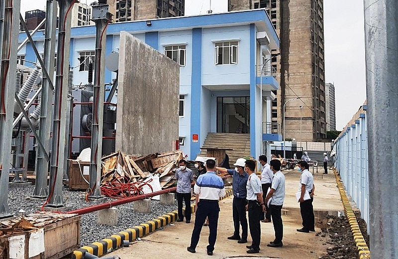 Hà Nội khen thưởng các đơn vị có thành tích trong theo dõi tình hình thi hành pháp luật