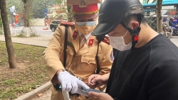 Nộp phạt vi phạm giao thông online: Lợi cả đôi đường