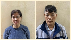 khoi to 2 doi tuong buon ban nhieu day phao no