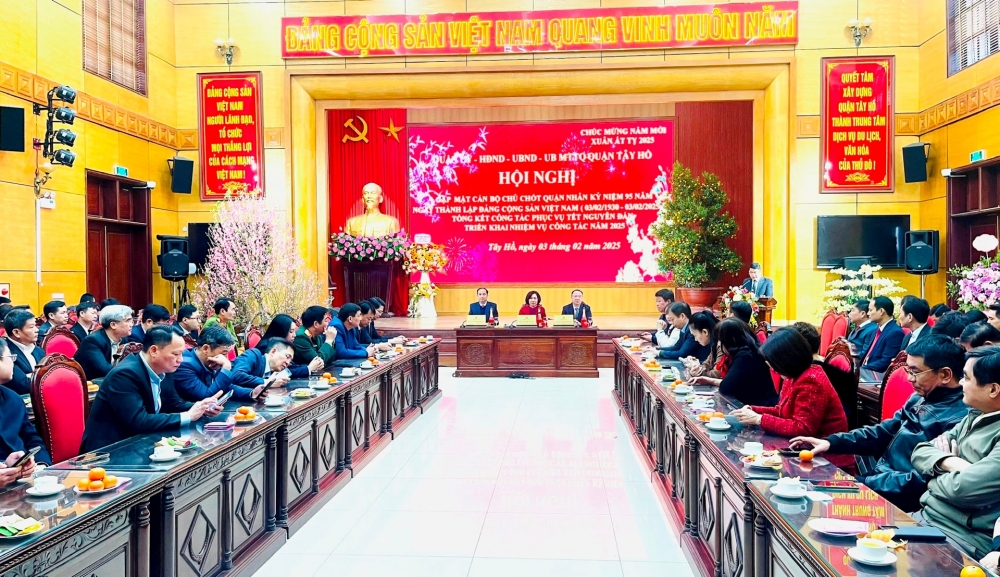 Toàn cảnh hội nghị