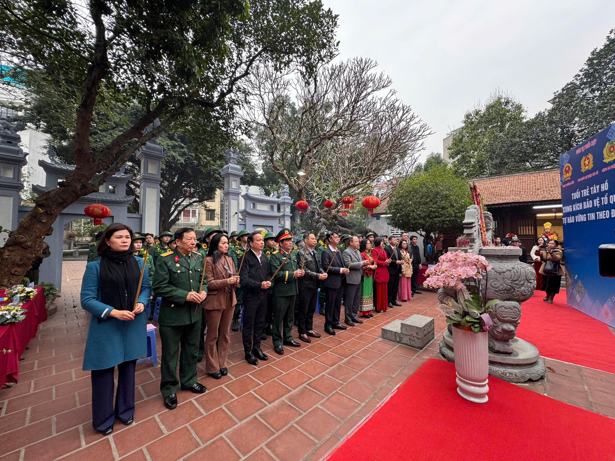 Truyền thống thanh niên Tây Hồ - Khí phách của thế hệ trẻ trước lời thề Tổ quốc