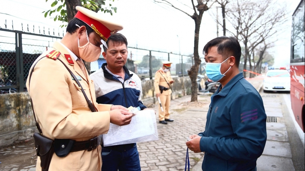 Hà Nội tập trung xử lý 6 nhóm hành vi gây tai nạn giao thông