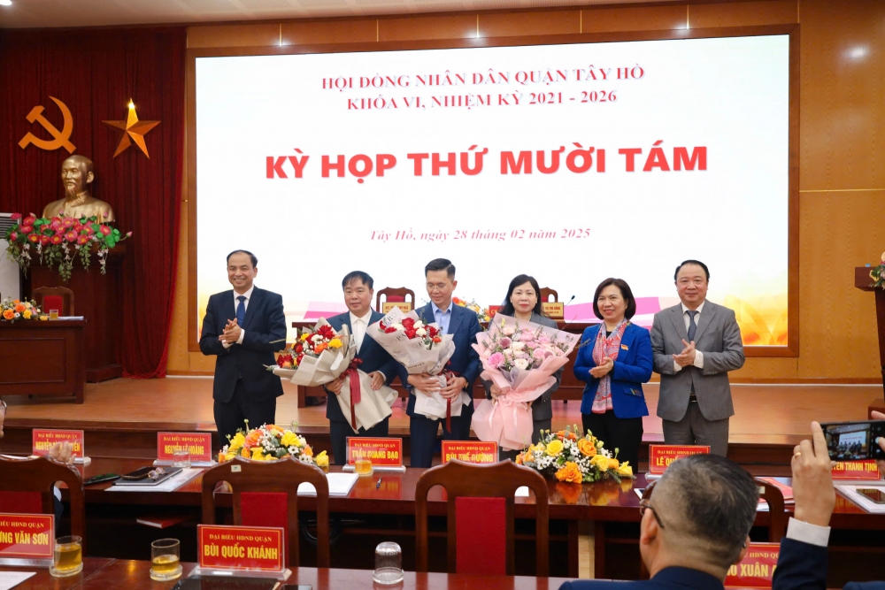 Tinh gọn, nâng cao hiệu lực, hiệu quả hoạt động hệ thống chính trị Tây Hồ