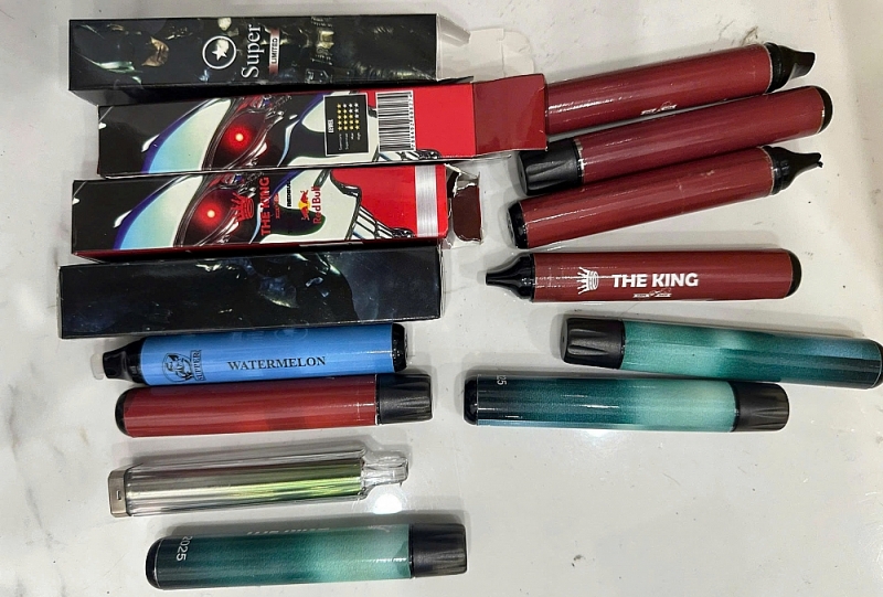 Các sản phẩm có bao bì bắt mắt hấp dẫn giới trẻ