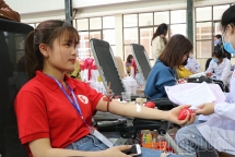 [Chùm ảnh] Vượt dịch Covid-19, nhiều người Lạng Sơn tham gia hiến máu