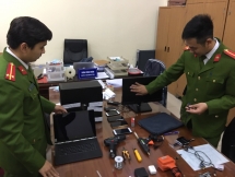 Khởi tố nhóm lắp camera quay lén các cặp đôi trong nhà nghỉ để tống tiền