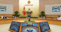 Thủ tướng Nguyễn Xuân Phúc: Cần suy nghĩ một gói hỗ trợ quốc gia thiết thực với người lao động