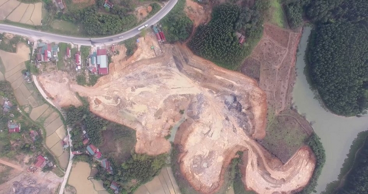 Đất rừng "chảy máu" ở Hữu Lũng: Dân biết, chính quyền ở đâu?