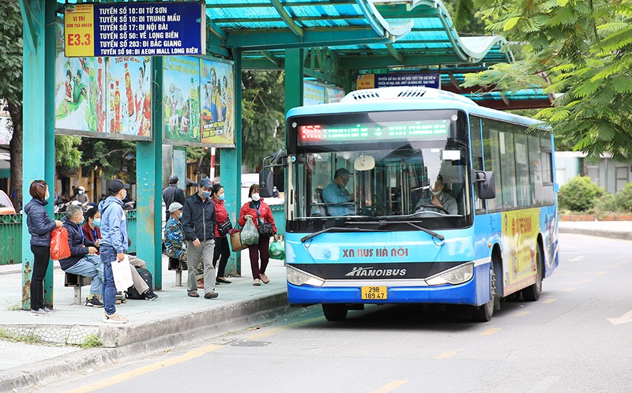 Nâng cao chất lượng để thu hút hành khách đến với vận tải công cộng