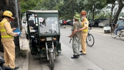 quan tay ho van dong tao sinh ke ket hop xu phat de xoa diem den nut au co tu hoa