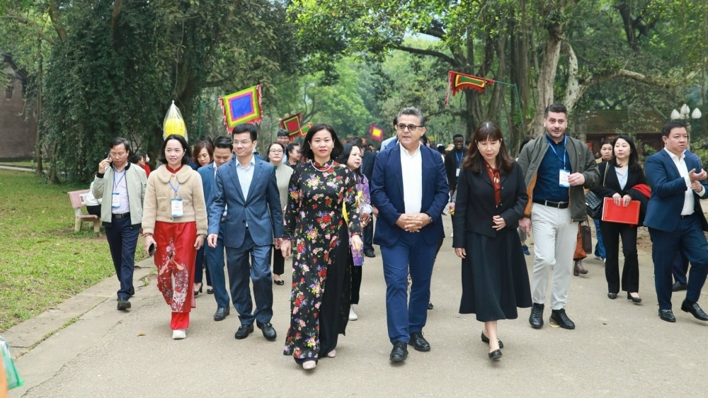 Ý nghĩa chương trình du xuân hữu nghị 2024