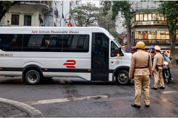 Hà Nội mạnh tay với xe khách bất chấp lệnh cấm vào phố Cổ