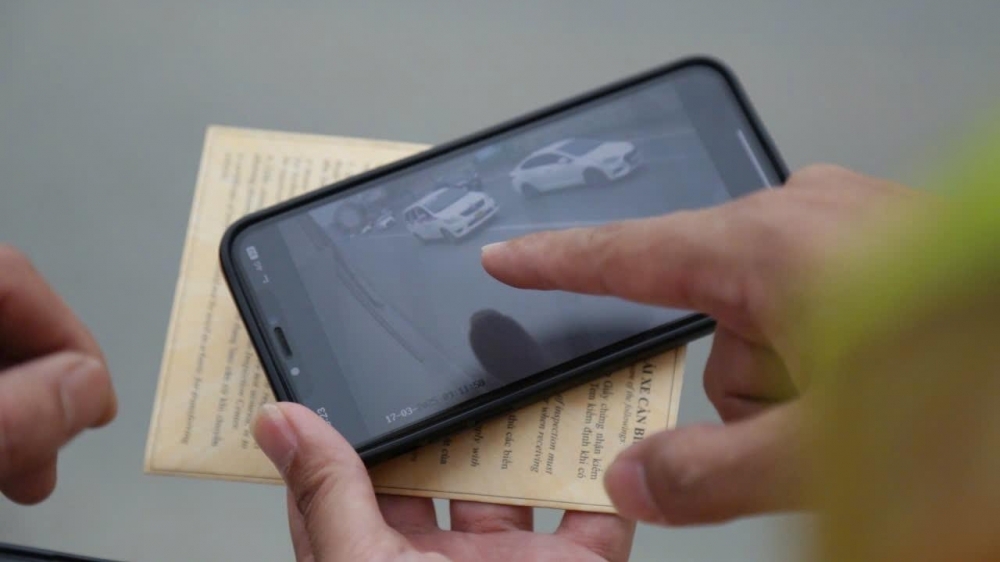 Loạt taxi công nghệ bị phạt khi đi vào làn khẩn cấp trên đường Vành đai 3