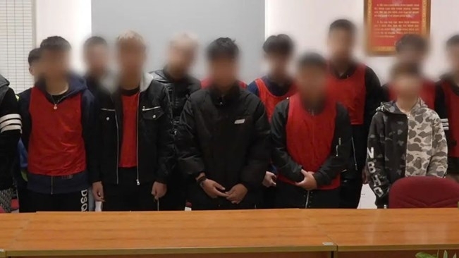 Hà Nội: Gần 50 thiếu niên bị triệu tập vì mang hung khí đi hỗn chiến