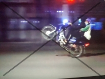 Khẩn trương xử lý hành vi tụ tập đua xe ở Hồ Gươm đêm 8/4