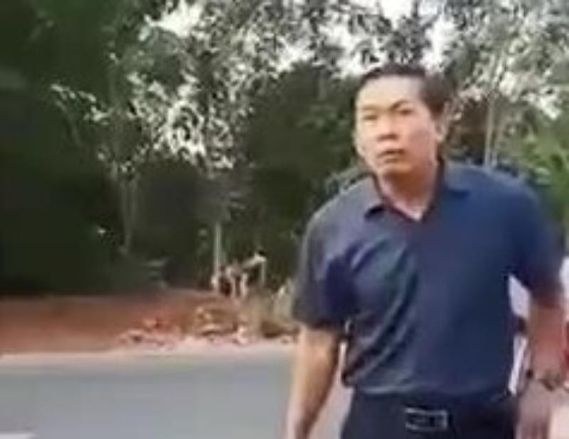 Phó Chủ tịch HĐND Hớn Quản từ chức, cúi đầu xin lỗi cử tri