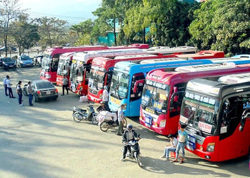 tiep tuc tam dung van chuyen hanh khach va kinh doanh dich vu de phong chong dich covid 19 o dien bien