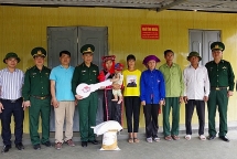 105 hộ gia đình nghèo ở Mường Nhé (Điện Biên) được hỗ trợ làm nhà