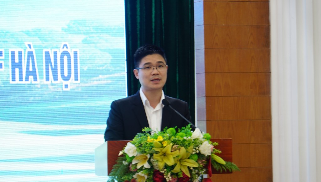 Phó Giám đốc Sở Du lịch Hà Nội Nguyễn Hồng Minh phát biểu khai mạc buổi toạ đàm