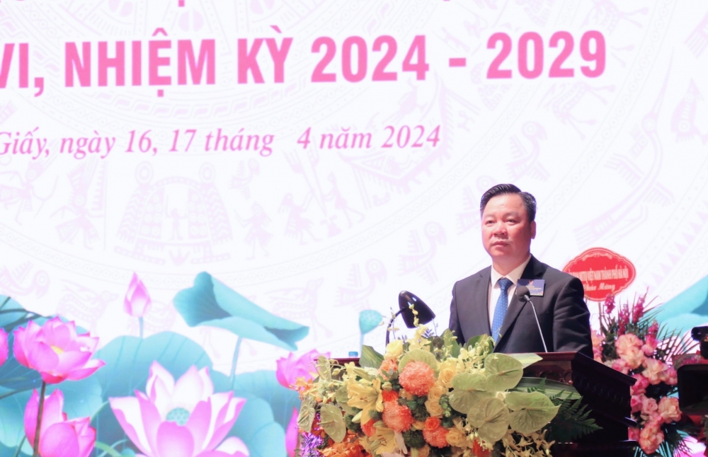 đồng chí Nguyễn Sĩ Trường, Phó Chủ tịch Thường trực UB MTTQ Việt Nam TP Hà Nội phát biểu chỉ đạo tại Đại hội