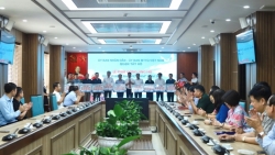 Quận Tây Hồ hướng về biển đảo Việt Nam