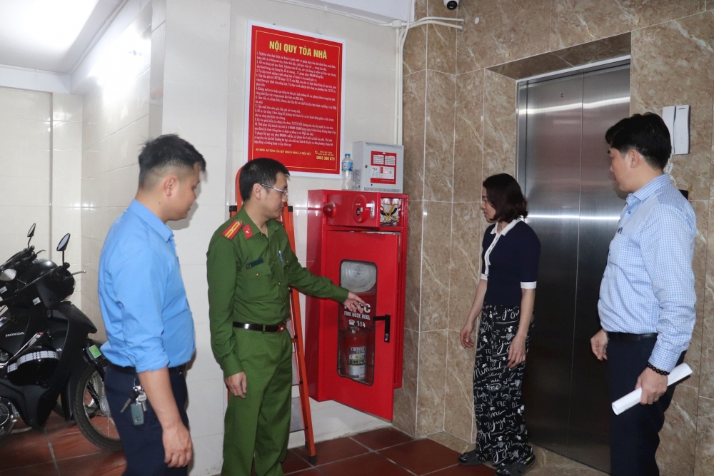 Bài 2 - Doanh nghiệp và chung cư ở Hà Nội chuyển từ nhận thức sang hành động thực tiễn