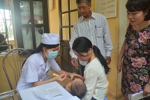 Ngày 31/5 và 1/6 - Trẻ trên địa bàn Hà Nội được uống vitamin A liều cao