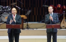 Thủ tướng Việt Nam và Nga dự lễ khai mạc “Năm chéo”