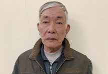 Bắt ông già 63 tuổi hiếp dâm bé gái 7 tuổi