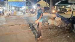 Lật tẩy thủ đoạn cầm theo ma tuý đi bộ tập thể dục của đối tượng từng có tiền án