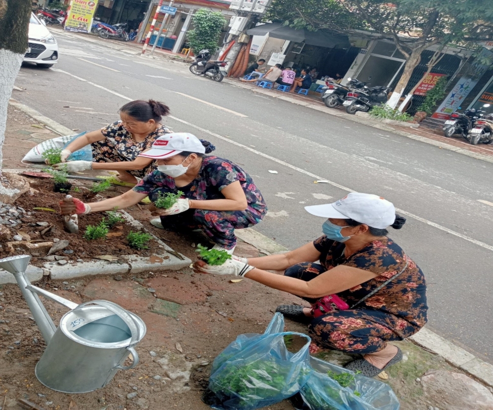 “Xã hội hóa camera an ninh" - cách đảm bảo khu phố sạch đẹp, an toàn ở Cầu Giấy