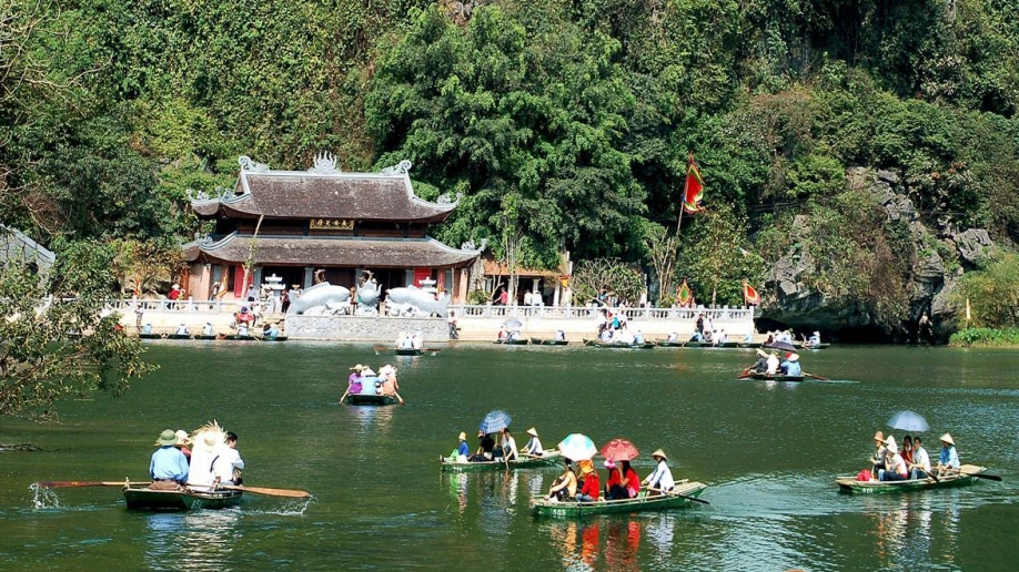 Khu di tích thắng cảnh Hương Sơn (chùa Hương)