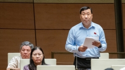 Sửa đổi, bổ sung các quy định để thúc đẩy kinh tế Thủ đô phát triển