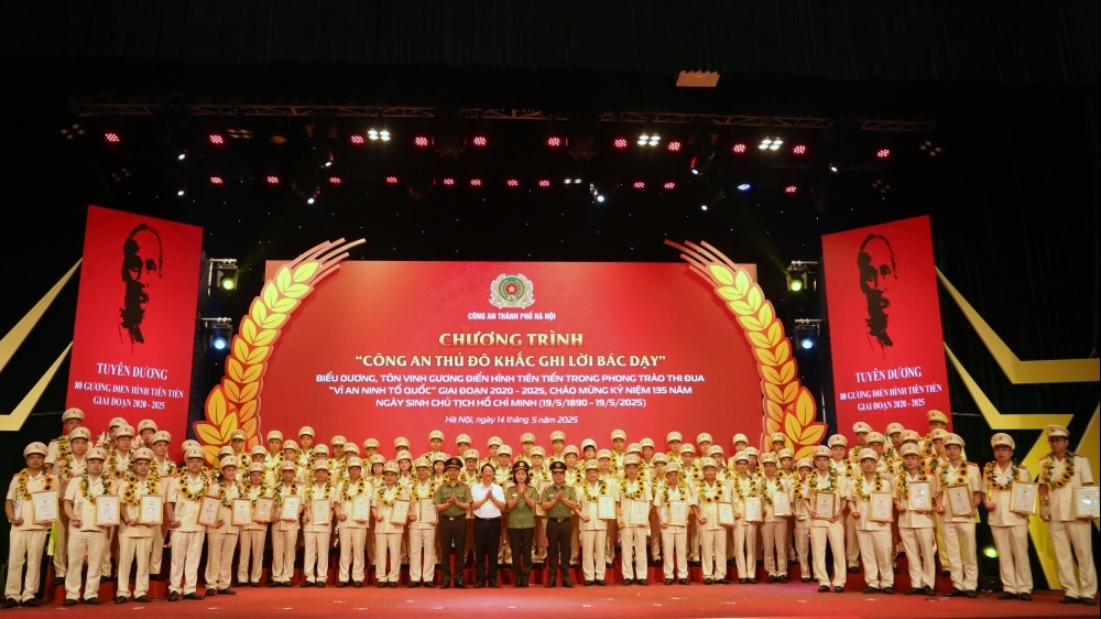 Công an Thủ đô khắc ghi lời Bác dạy