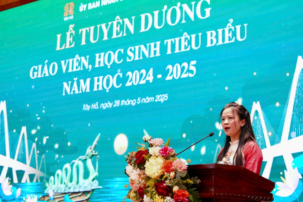 Tây Hồ: Vinh danh 138 giáo viên, học sinh tiêu biểu ngành Giáo dục năm học 2024-2025