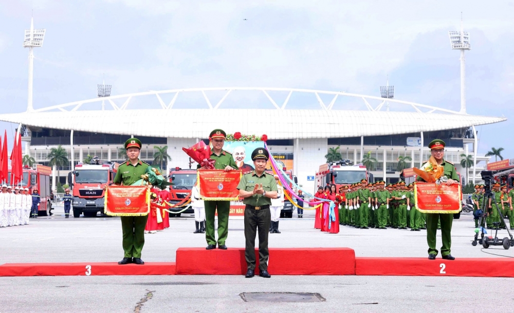 Công an Hà Nội nhất toàn đoàn hội thi chữa cháy và cứu nạn, cứu hộ toàn quốc năm 2025