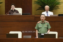 Bộ trưởng Công an Tô Lâm trả lời chất vấn của đại biểu Lưu Bình Nhưỡng