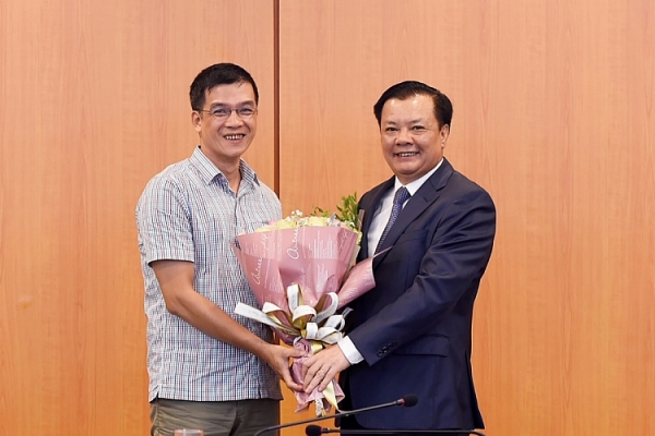 bo nhiem nhan su bo tai chinh tong cuc hai quan