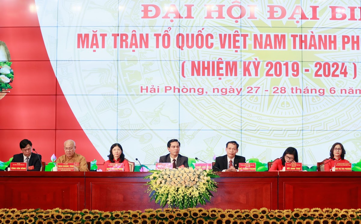 nghe dan noi va dong hanh cung mttq