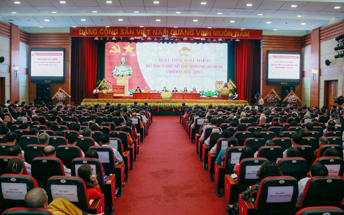 nghe dan noi va dong hanh cung mttq