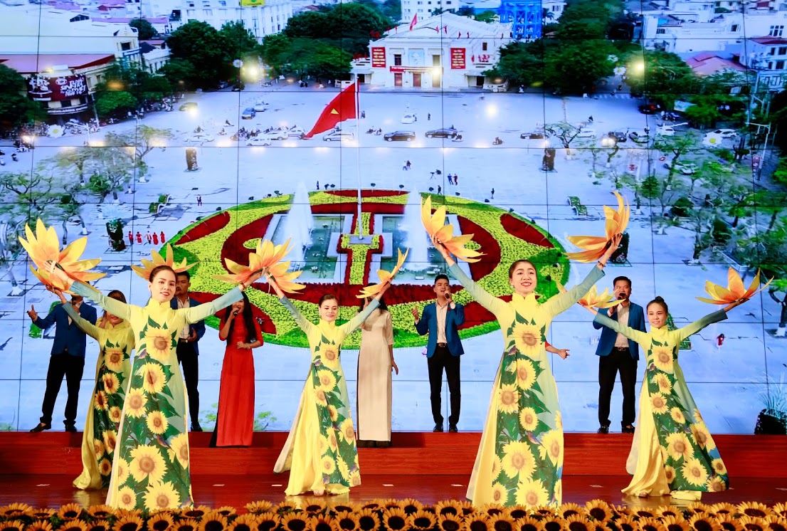 nghe dan noi va dong hanh cung mttq