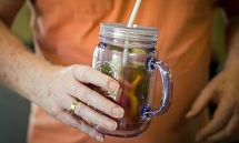 Tranh cãi về lệnh cấm ống hút nhựa ở thủ đô Mỹ