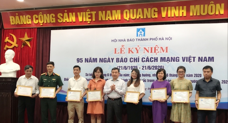 hoi nha bao thanh pho ha noi ky niem 95 nam ngay bao chi cach mang viet nam